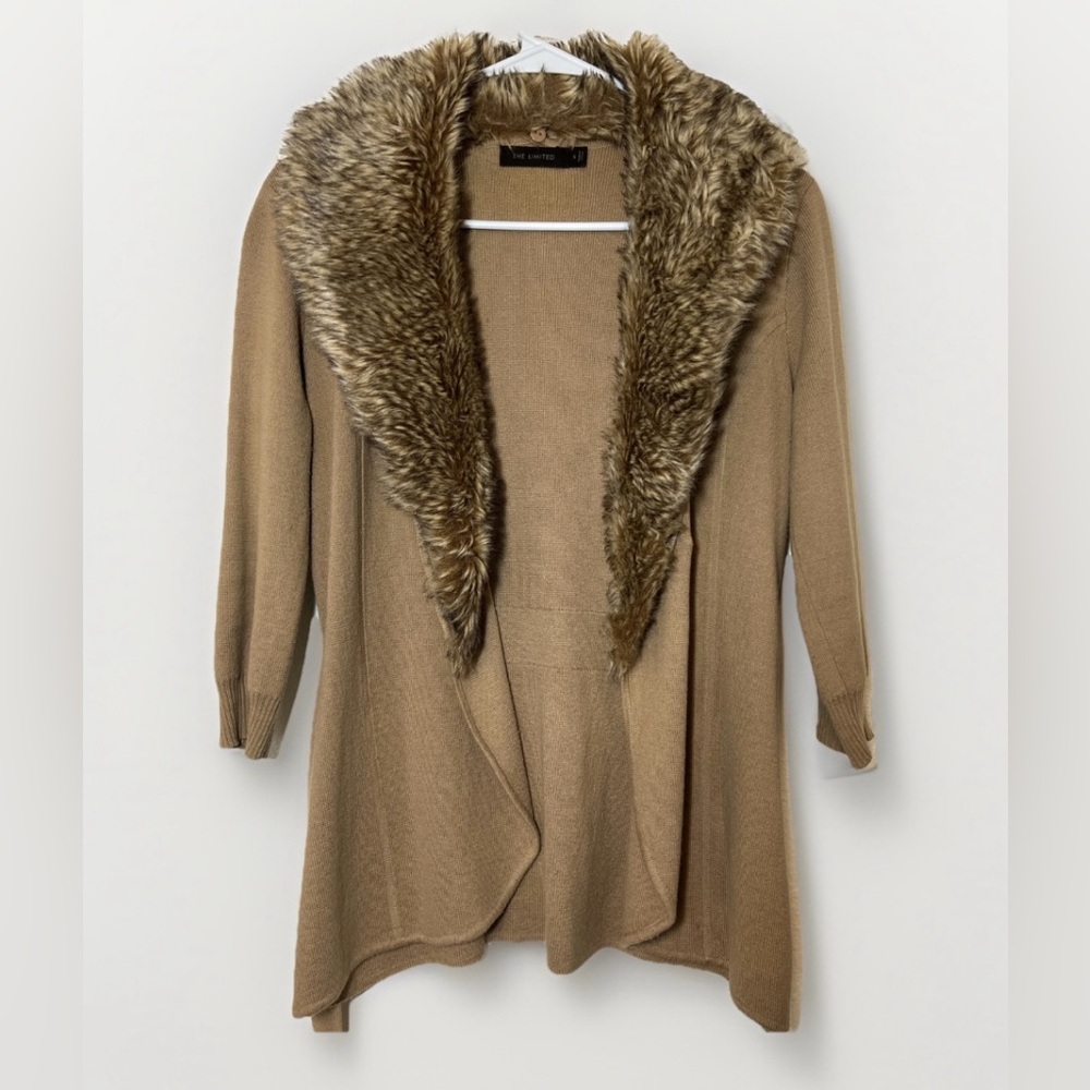 The Limited Vintage Cardigan Sweater Tan Brown 3/4 Sleeve Small Faux Fur Collar